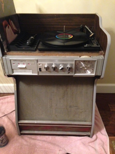 record player.JPG