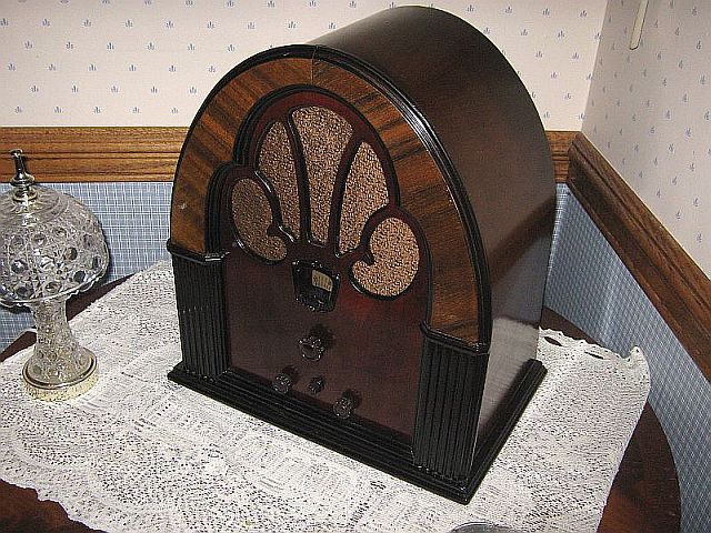 Philco 70-2.JPG