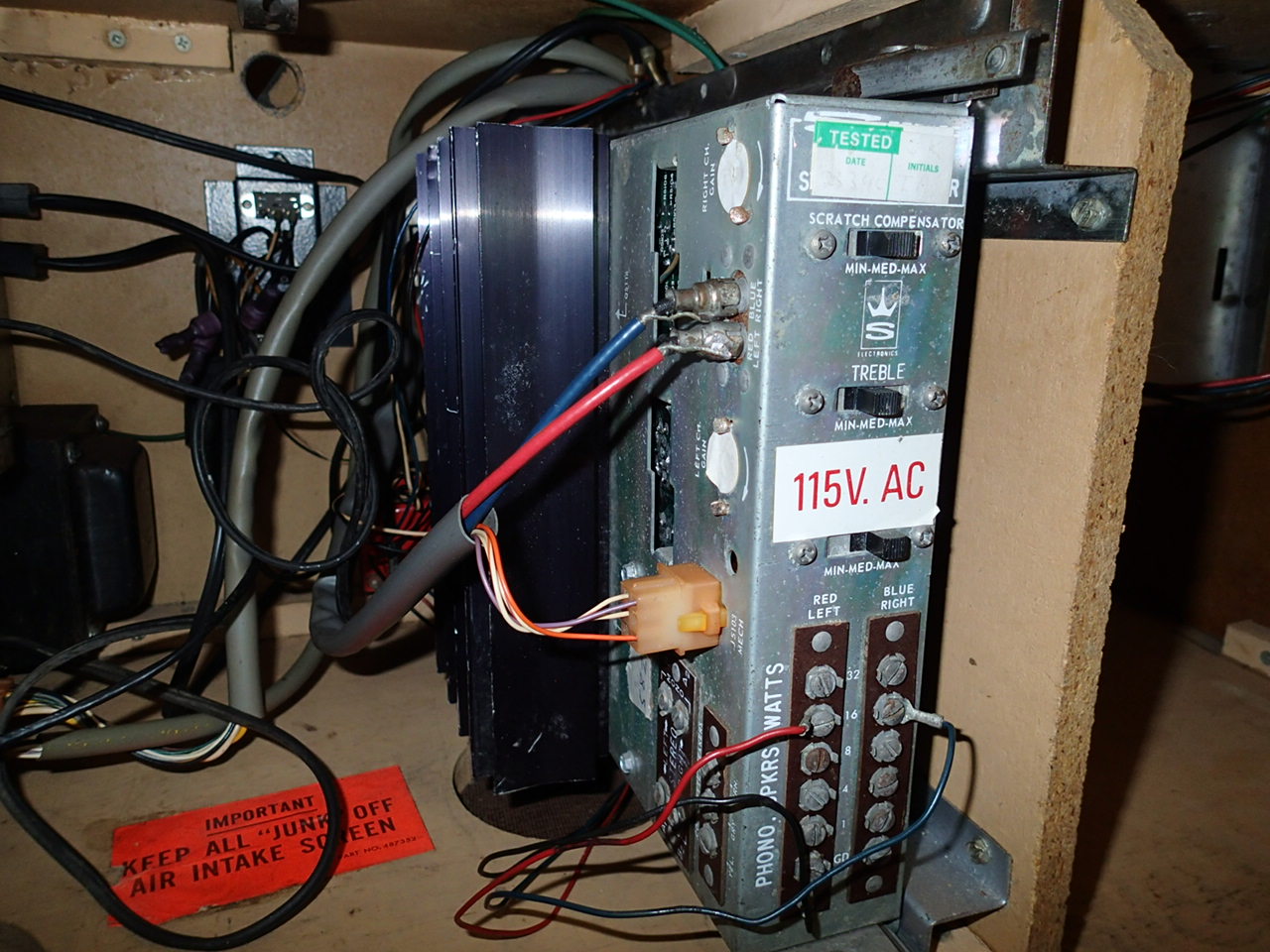 TSA 6 Amp terminations in my SE100 Goldenjet.JPG