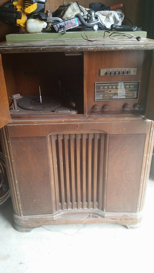 RCA radio phono.jpg