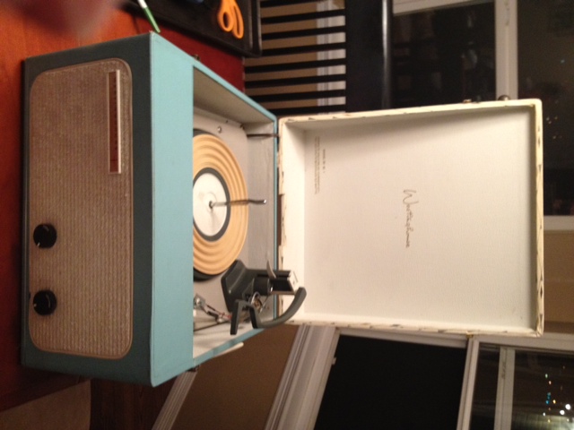 Westinghouse phono.JPG